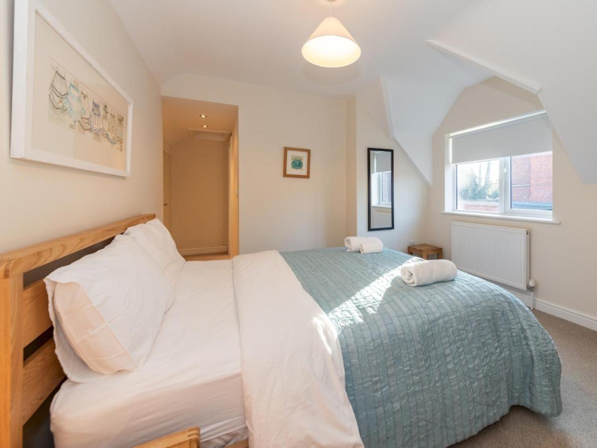 Pass The Keys 41C Bath Road Modern Renovated Peaceful House With Garden Villa Reading Exterior photo