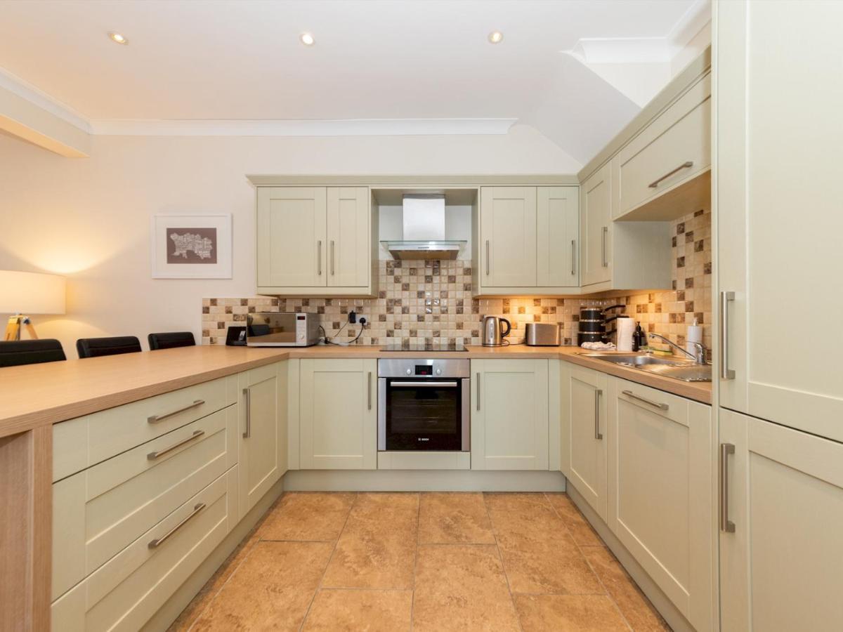 Pass The Keys 41C Bath Road Modern Renovated Peaceful House With Garden Villa Reading Exterior photo