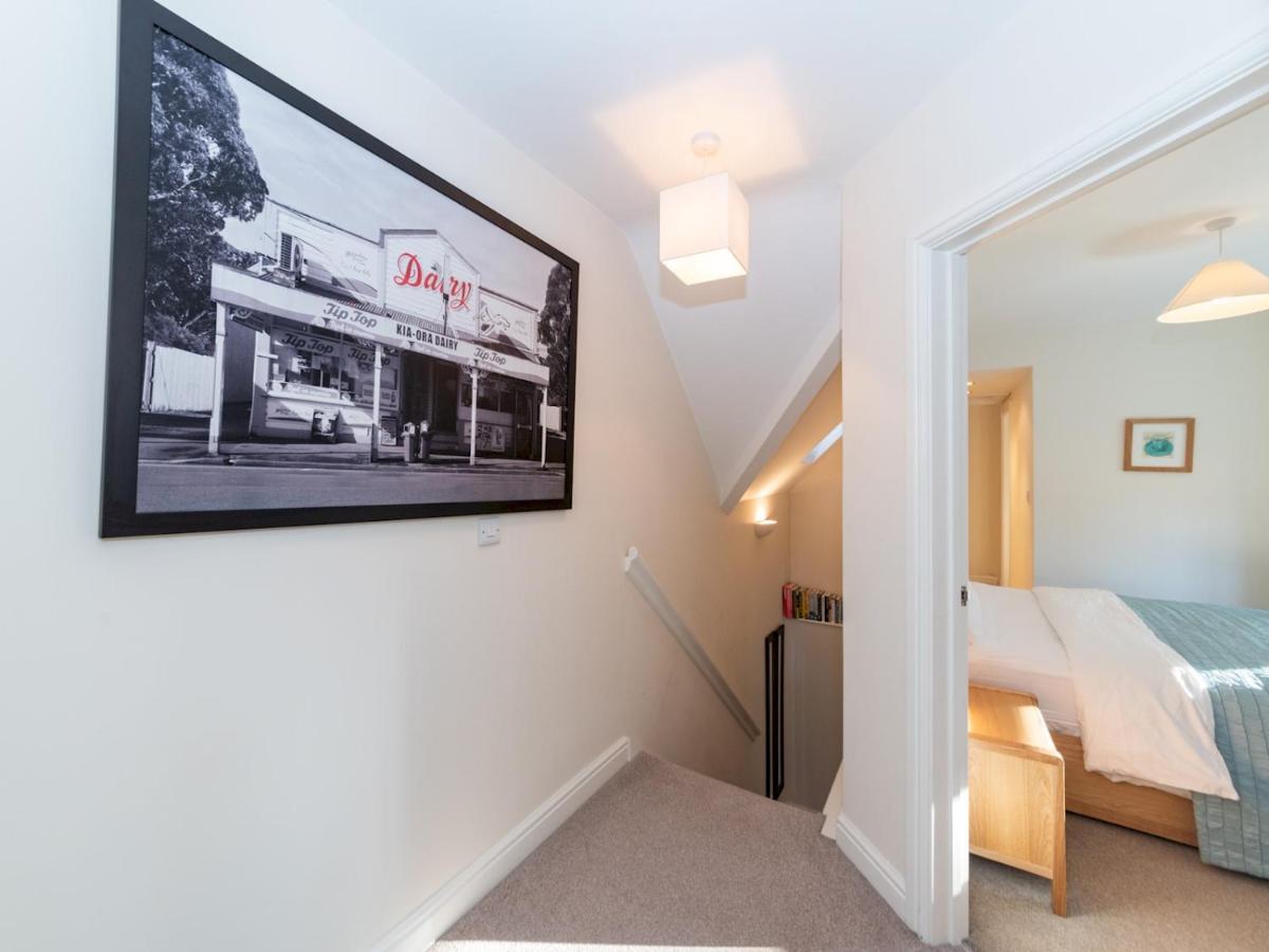 Pass The Keys 41C Bath Road Modern Renovated Peaceful House With Garden Villa Reading Exterior photo