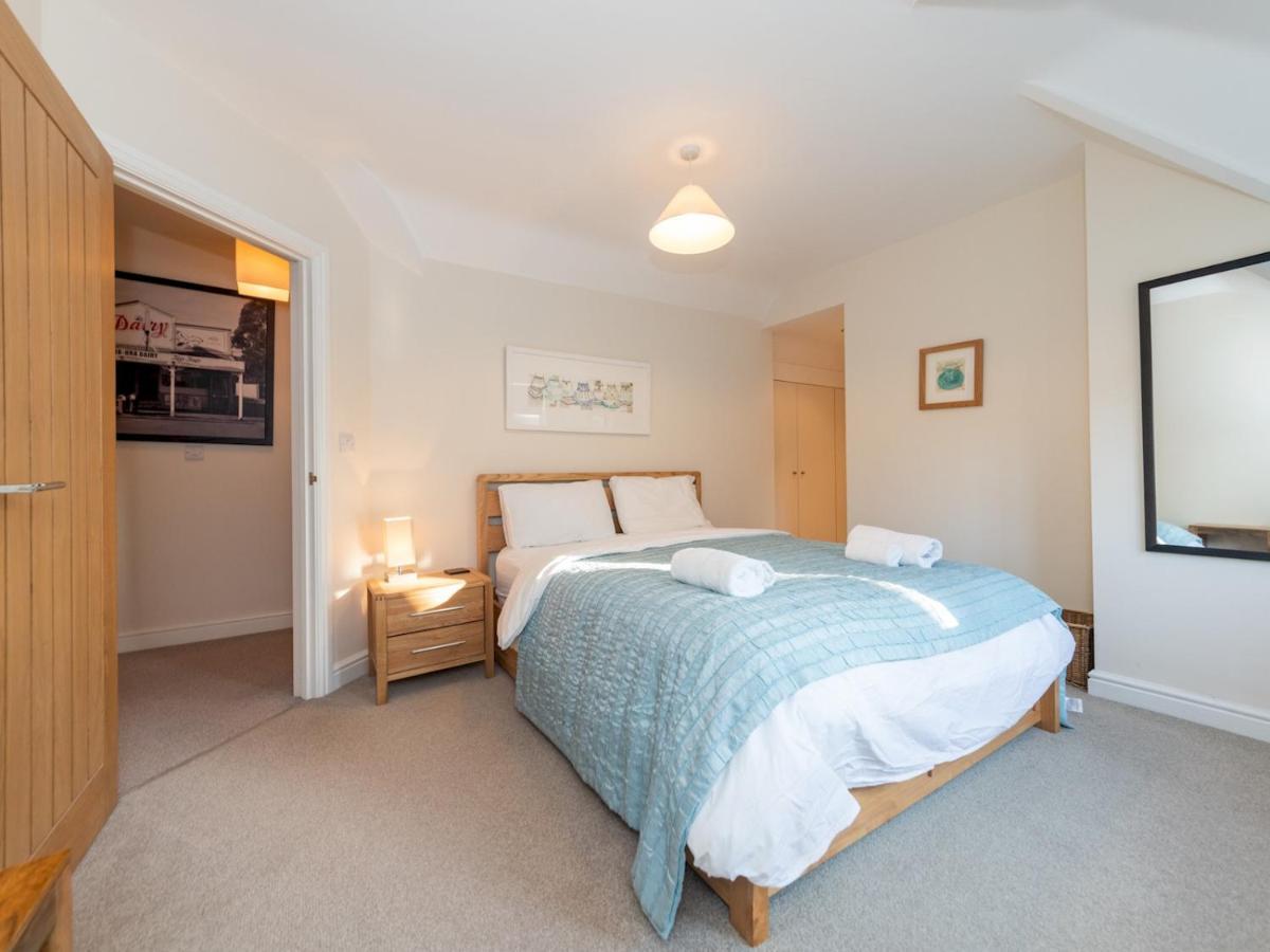 Pass The Keys 41C Bath Road Modern Renovated Peaceful House With Garden Villa Reading Exterior photo