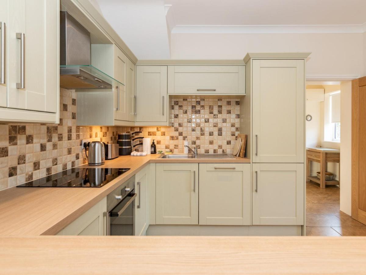 Pass The Keys 41C Bath Road Modern Renovated Peaceful House With Garden Villa Reading Exterior photo