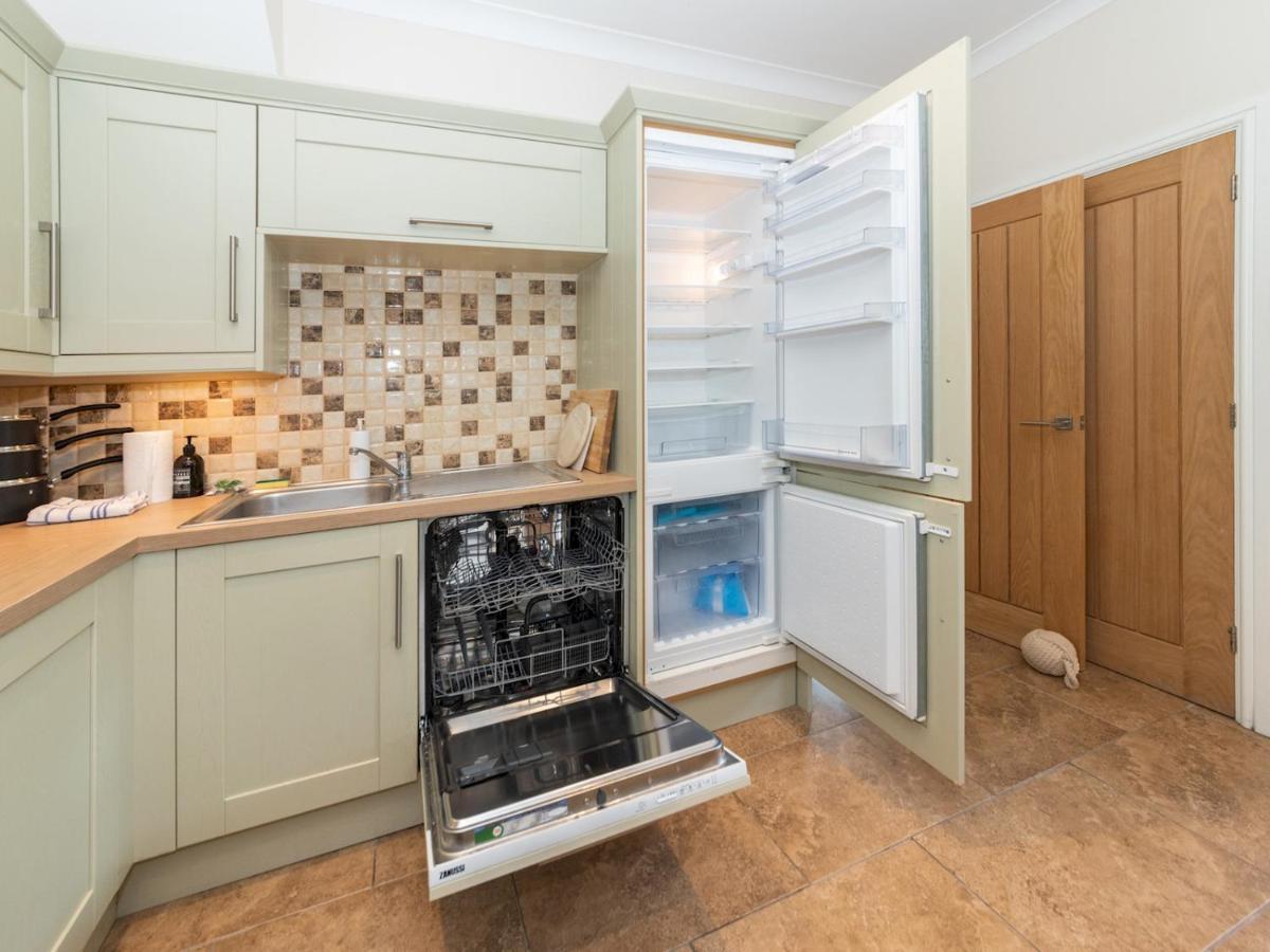 Pass The Keys 41C Bath Road Modern Renovated Peaceful House With Garden Villa Reading Exterior photo