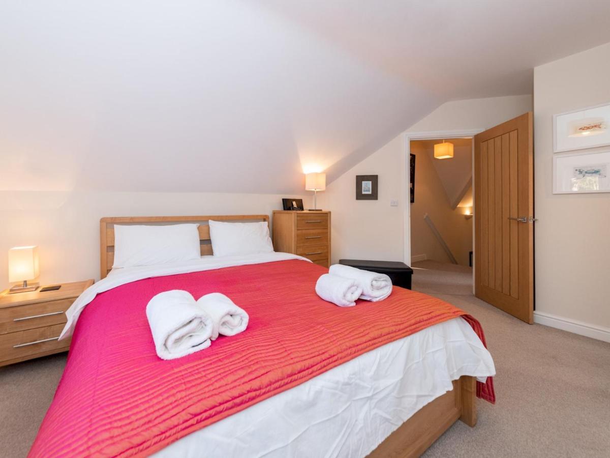 Pass The Keys 41C Bath Road Modern Renovated Peaceful House With Garden Villa Reading Exterior photo