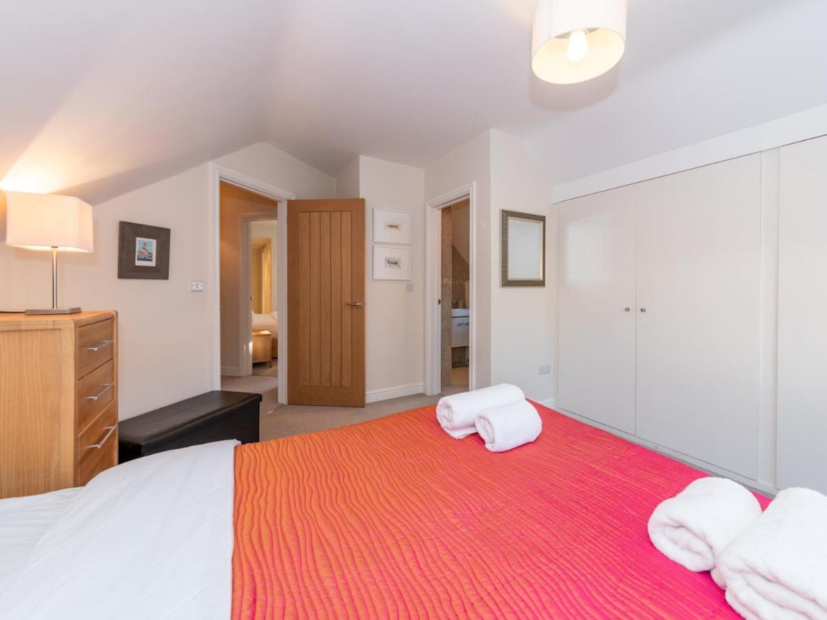 Pass The Keys 41C Bath Road Modern Renovated Peaceful House With Garden Villa Reading Exterior photo