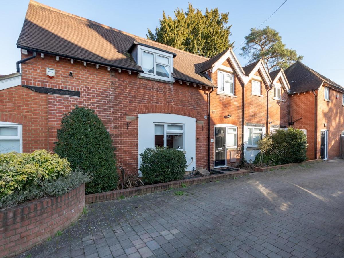 Pass The Keys 41C Bath Road Modern Renovated Peaceful House With Garden Villa Reading Exterior photo